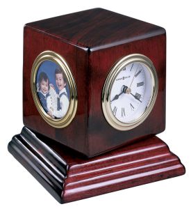 Настольные часы Howard Miller 645-408