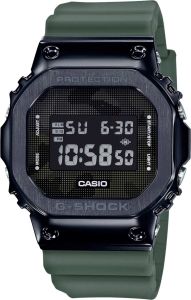 Casio GM-5600B-3ER