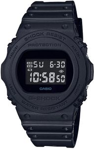 Casio DW-5750E-1B